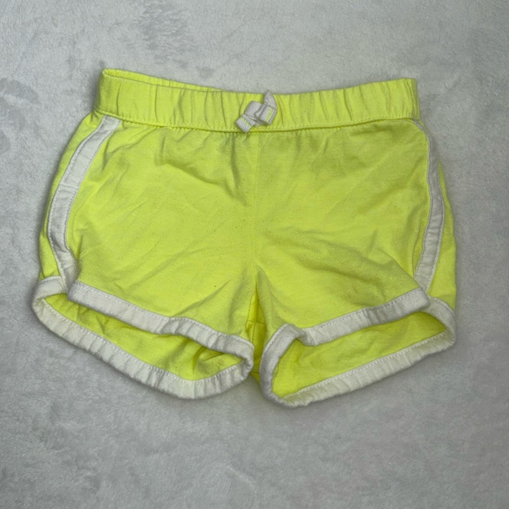 (3 for $10) carters yellow 12 month shorts baby girl clothing